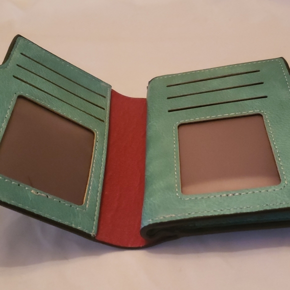 Wallet - Picture 2 of 4